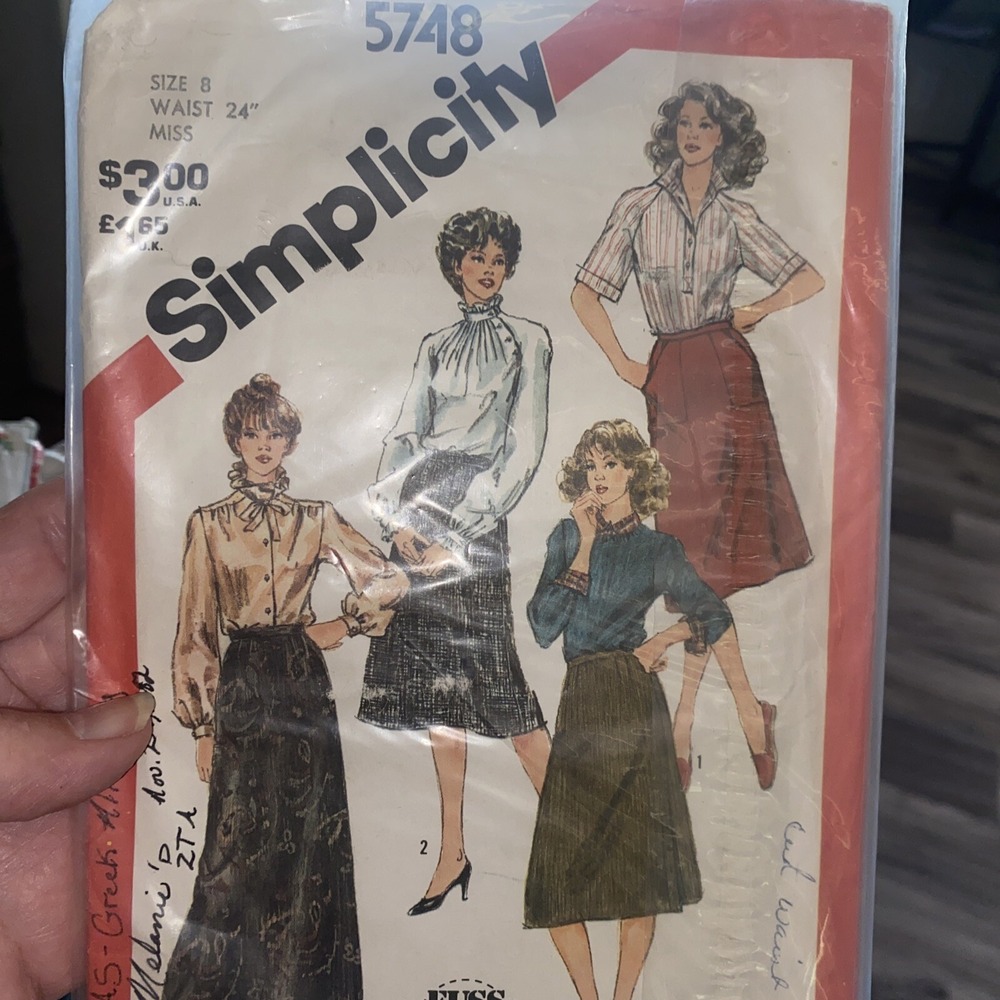 Vintage Simplicity Ladies Skirt Sewing Pattern 5748 Size 8 Cut & Complete